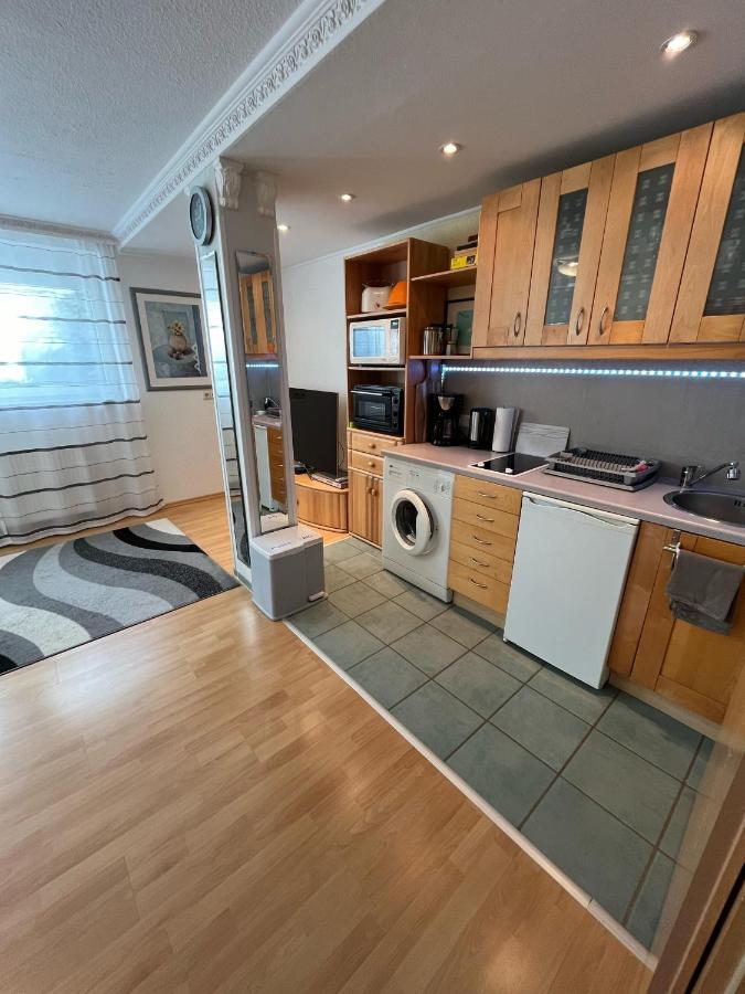 Ruhige Geraeumige Wohnung Pforzheim Exterior foto